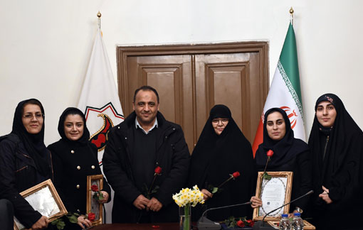  از بانوان برتر و نمونه روابط عمومی های بخش کشاورزی استان تجلیل شد