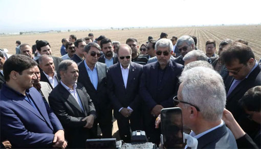 وزیر جهاد کشاورزی تاکید کرد: لزوم نقش‌آفرینی مجتمع‌های کشت و صنعت در انتقال دانش و نوآوری به کشاورزان