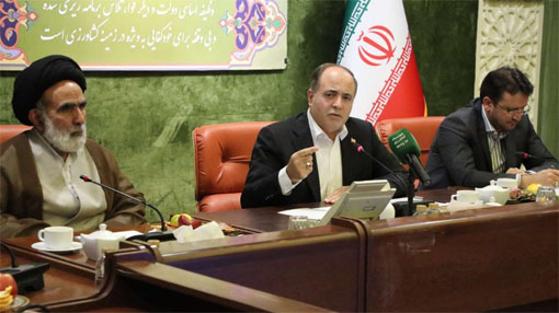 نوری تاکید کرد: وزارت جهاد کشاورزی از تولیدکنندگان حمایت می‌کند و در مقابل رانت‌خواران می‌ایستد