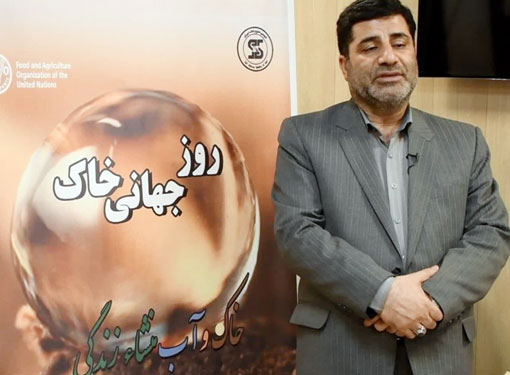 با روند تخریب خاک در دنیا ، سرانه جهاني زمين قابل کشت و زراعت، تا يک چهارم ميزان آن تقليل خواهد يافت